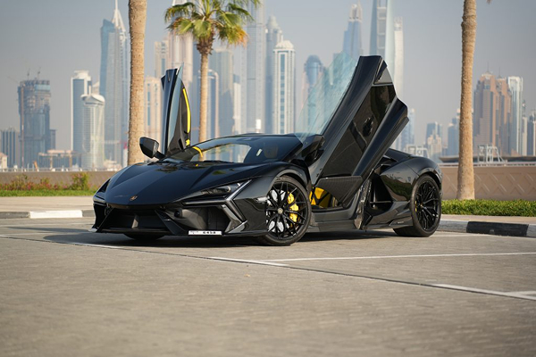 Lamborghini rental in Dubai