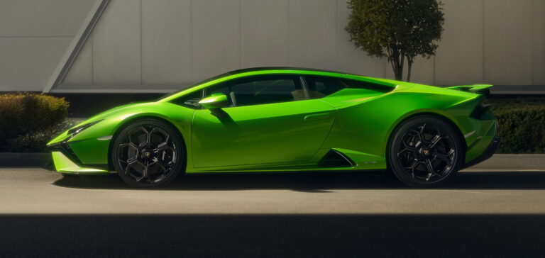 Luxury Lamborghini Rental