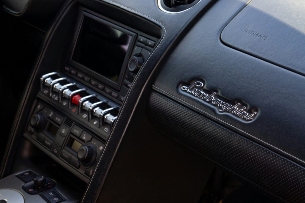 Lamborghini Murcielago interior